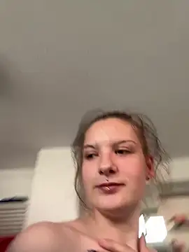 Lisa-Marie22 online show from April 20, 12:41 pm