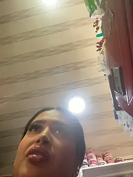 Sara fun online show from April 15, 6:52 pm