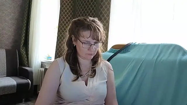 Miss SandraX online show from July 3, 4:24 pm