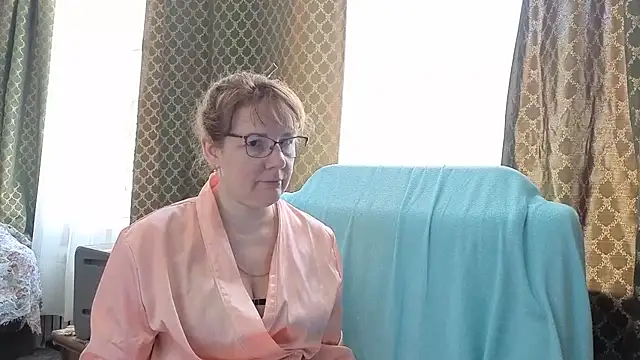 Miss SandraX online show from June 6, 11:16 am