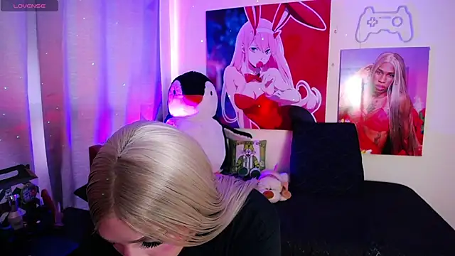 Melody p online show from April 30, 6:46 pm