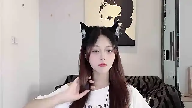 KiKi-011 online show from June 12, 4:31 am