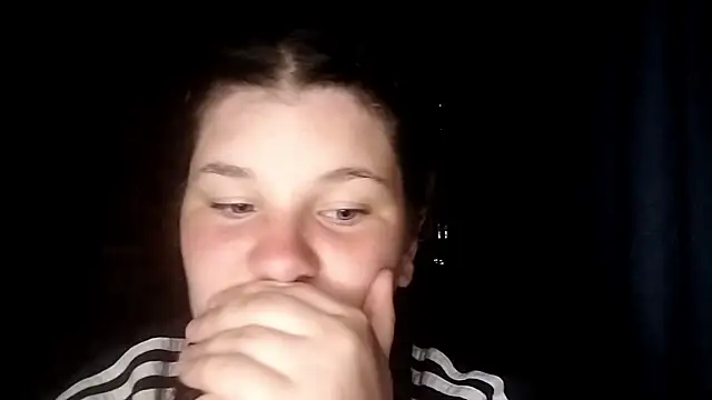 BeatriceMolands online show from May 26, 6:51 pm