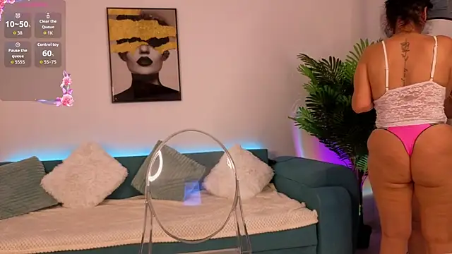 RebeccaSinXX online show from May 20, 3:25 am