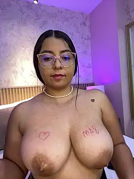 Darcy glow  online show from July 28, 4:39 pm
