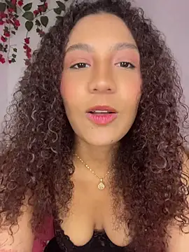 Daphnne Curly online show from July 23, 1:58 am