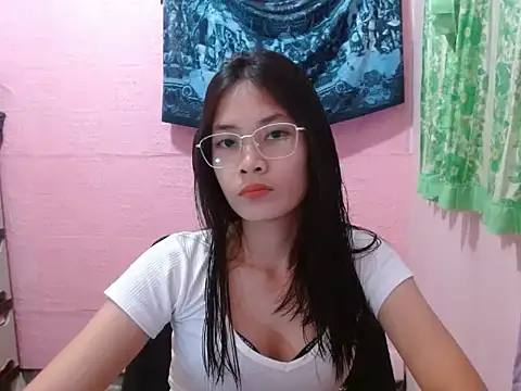 Sweetsexylady19 online show from May 6, 12:20 pm