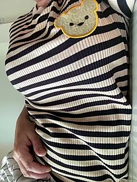  Sara pusy online show from July 25, 5:47 am