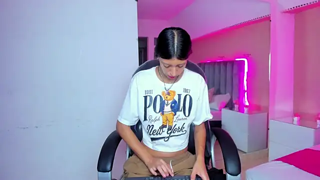 ARIANA CRI-X online show from July 23, 12:24 pm