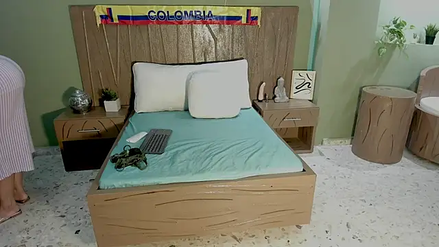 LunaDelux0 online show from June 16, 2:18 pm