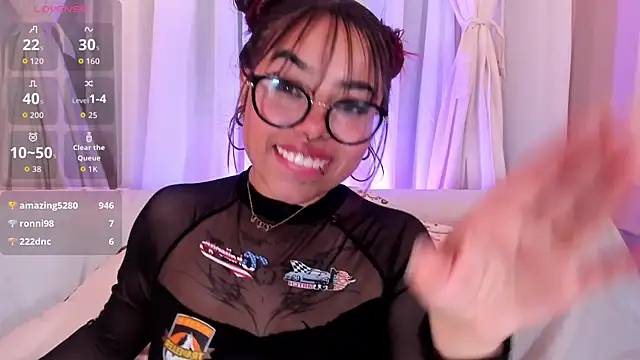 Little natty  online show from April 30, 8:57 pm