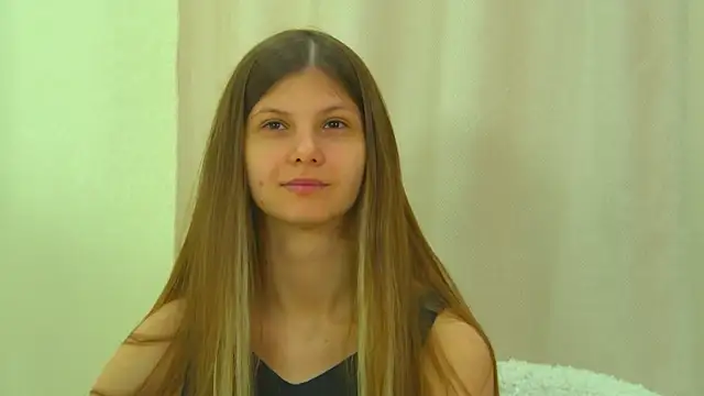 AudreyBarlov online show from April 30, 6:40 am