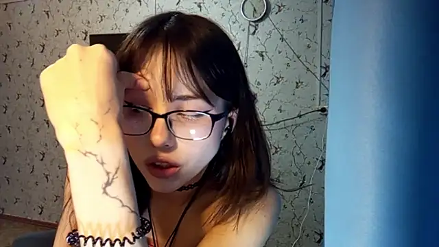 DelicaBrome online show from May 31, 12:55 pm