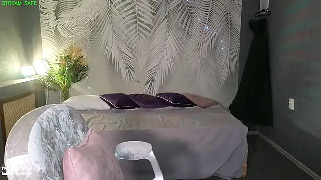 Dr Mireille online show from June 22, 8:44 am
