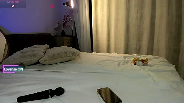 sweettitsbby online show from July 24, 11:12 pm