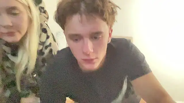 SofiaNLukaBabe online show from May 16, 12:24 am