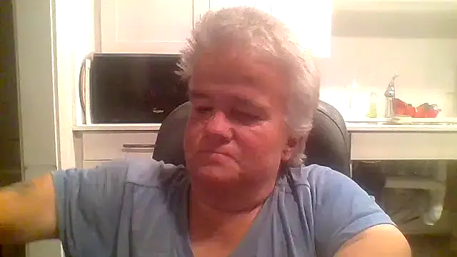 smokinhotshorty online show from July 28, 12:23 pm
