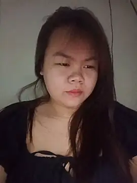Truxcy1 online show from June 5, 4:02 pm