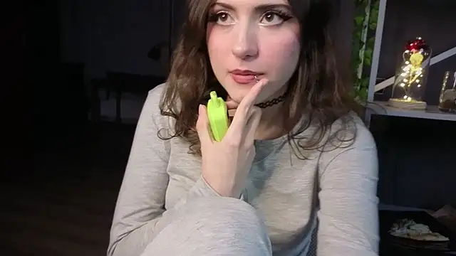 lovergirl4me online show from June 20, 10:02 pm