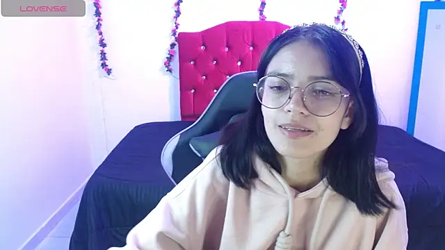 jaide16092020 online show from May 1, 9:29 pm