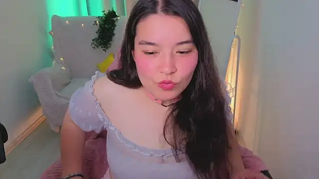MomoRins online show from July 14, 10:03 pm