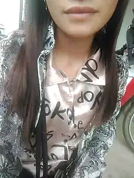 tom1133 online show from April 23, 8:11 am