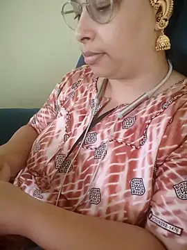 Call Honey online show from May 9, 5:20 am