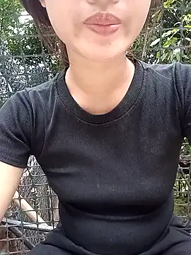 Rosie LoveUU online show from May 7, 11:03 am