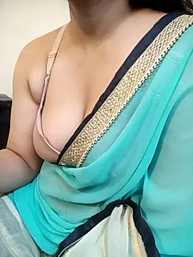 Aayaat   online show from July 9, 6:32 pm