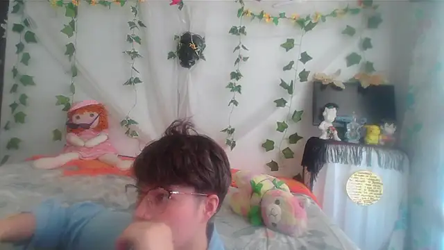 Meiling san online show from April 24, 6:00 pm