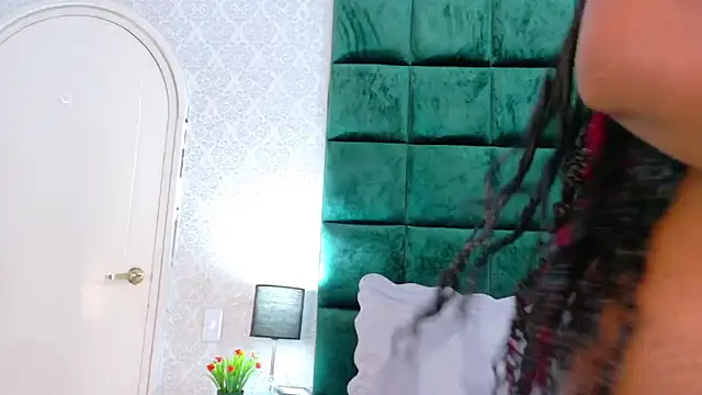 Elektradoll1 online show from June 4, 3:05 pm
