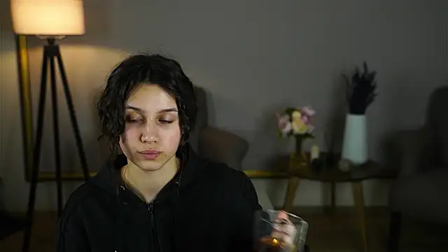 JinnyProtsman online show from April 24, 2:20 pm