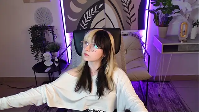 NyxCalderra online show from July 22, 7:26 pm
