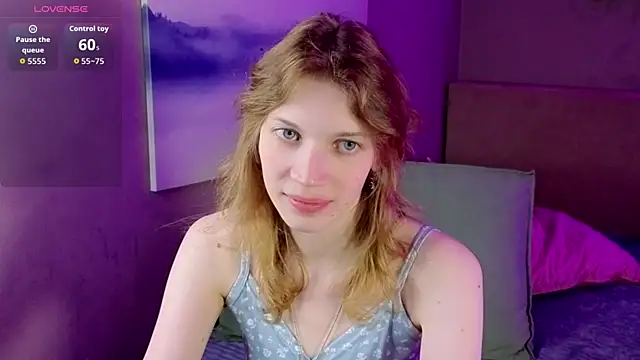 Emily Cartex online show from June 15, 5:51 am