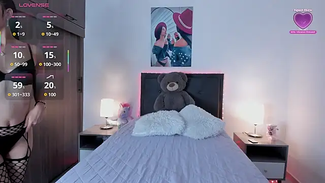 alana greey  online show from July 16, 1:48 pm