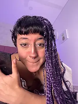 amy flaker online show from May 12, 4:13 pm