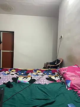 Mayra xx online show from July 21, 6:30 pm