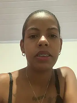 doceputinha online show from June 27, 3:18 am