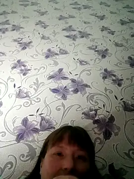 MikkiLove777 online show from May 12, 9:10 pm