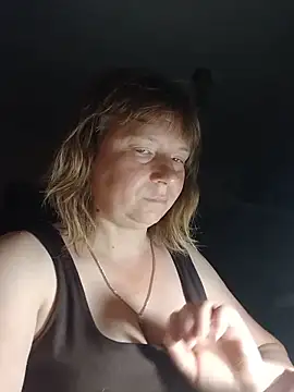 MikkiLove777 online show from May 22, 10:52 pm