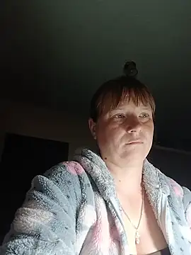 MikkiLove777 online show from May 21, 10:52 pm