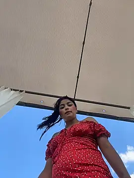 EvasBlazeXXX online show from May 5, 2:42 pm