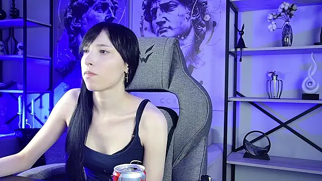 SeraphineSparda online show from July 28, 2:35 pm