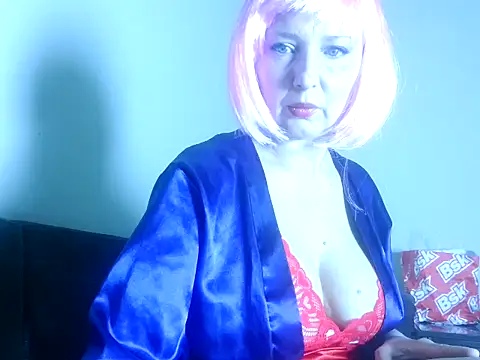 pinklady13 online show from May 1, 9:07 pm