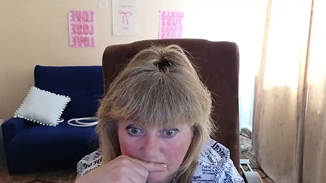 Melania Cook online show from June 7, 1:18 pm