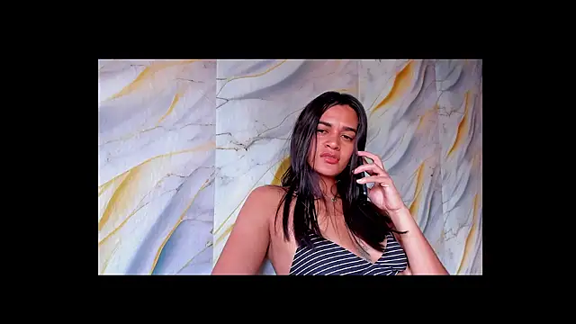 goddesshadid online show from June 3, 7:08 pm