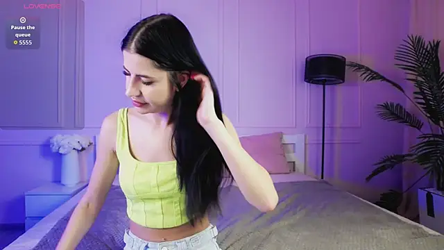 Emily xoo online show from July 23, 3:09 pm