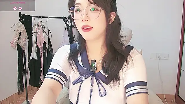 xiaoyu5 online show from June 10, 4:38 pm