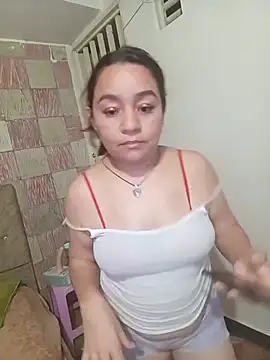 chicatraviesa24 online show from June 14, 2:24 am