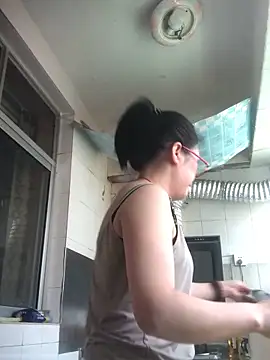 nidejiejie online show from June 17, 3:41 am
